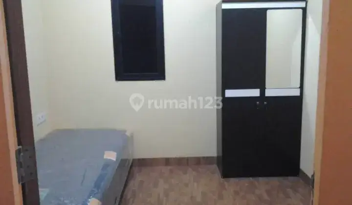 Kost Rabyan cempaka putih ntuk cowo Acbed lemar kmrmand diluar 1050 l 2