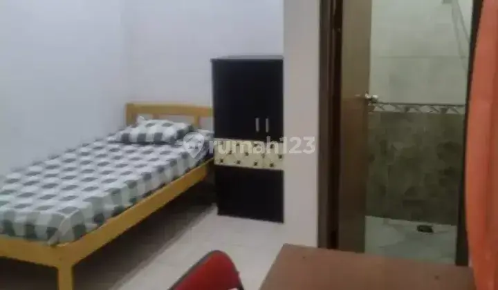 Kost Pria Kary FREE WIFI
Ubaya UPH UPN Tenggilis Rungkut SIER MERR 1