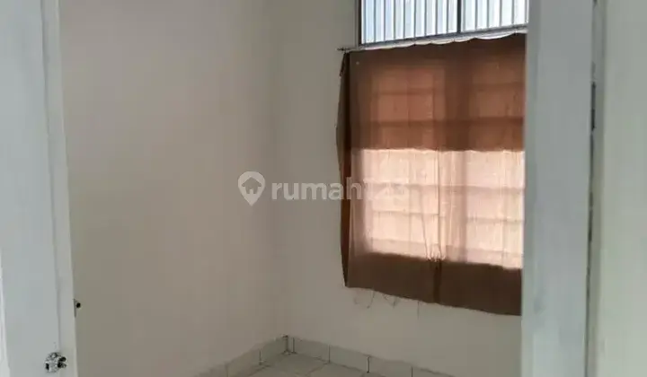 Disewakan kontrakan 2 kamar tidur + 2 kamar mandi 1