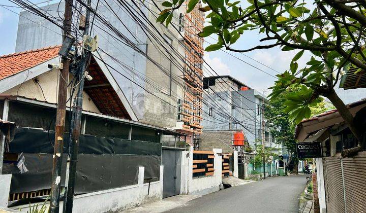 Kesempatan Langka, Rumah Siap Renovasi, Harga Di BAWAH NJOP, 6 Menit ke Setiabudi One