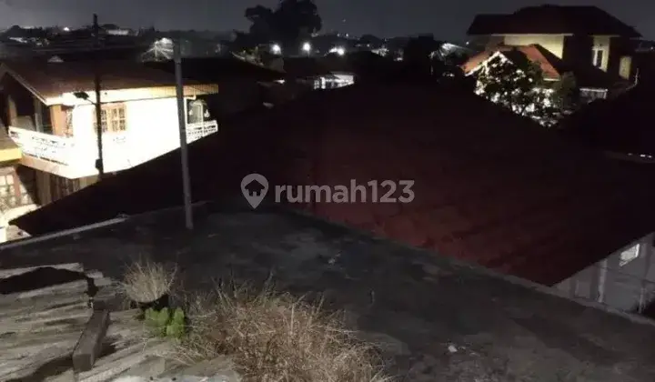 Kost an putri 3 kamar tidur 200 M dari UMSB Muhammadiyah Bukittinggi 2