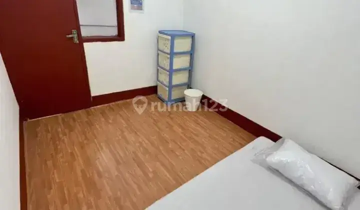 KAMAR KOS CAMPUR 2