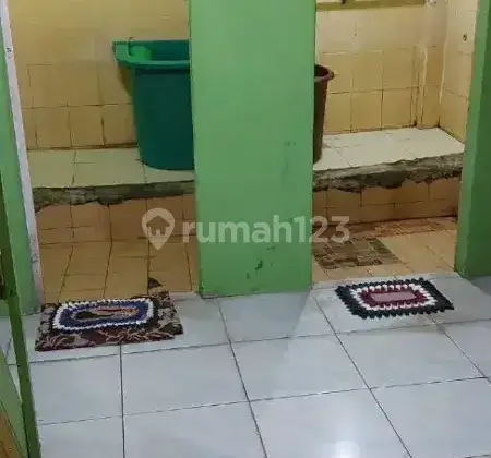 Kost umsu jalan kaki 50 meter 1