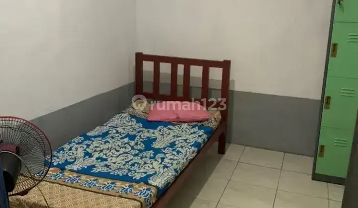 Kost putri chayra 1