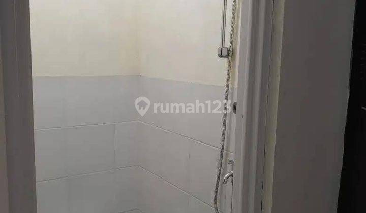 Kost Pria Kamar Mandi Dalam 1