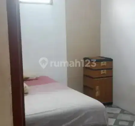 Kamar kos mahasiswa/i dan pekerja 1