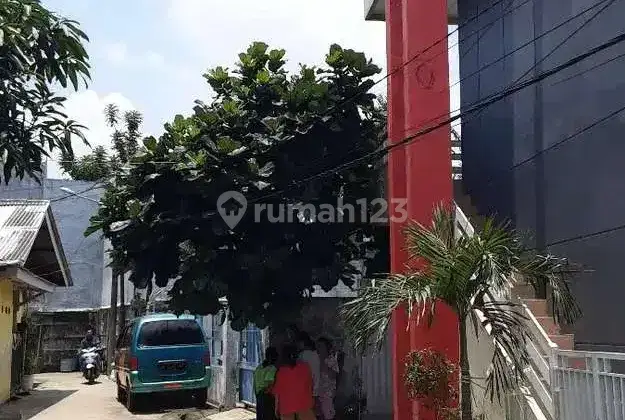 Kontrakan 3 sekat ruangan, dekat halte bus, Kota Bekasi, Pondok Midini 2