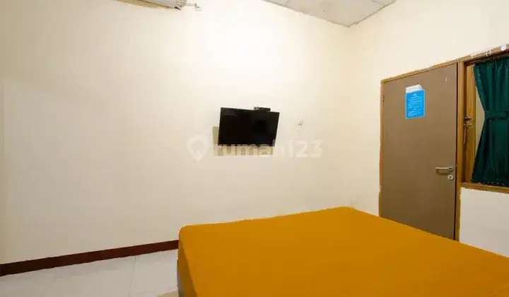 Kost Athena Syahriah Double Bed Dekat RSUP Sitanala Tangerang 1