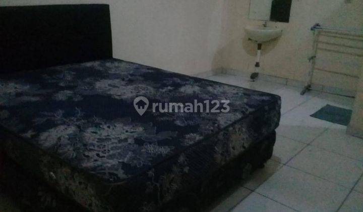 rumah kontrakan bulanan dekat Bintaro sektor 9 Stasiun Jurang Mangu 2