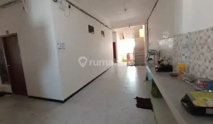 Kost exclusive kampus c unair kenjeran gubeng surabaya akses 24 jam