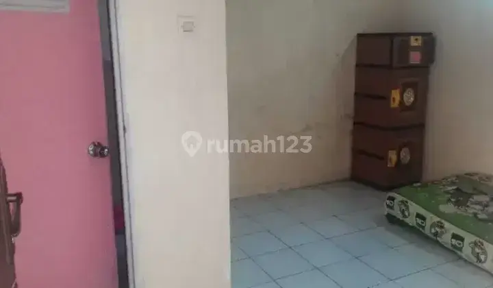 Kost Khusus Putri 1