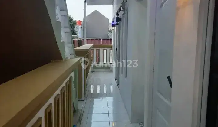 Kost Bangunan Baru Cimuning 1