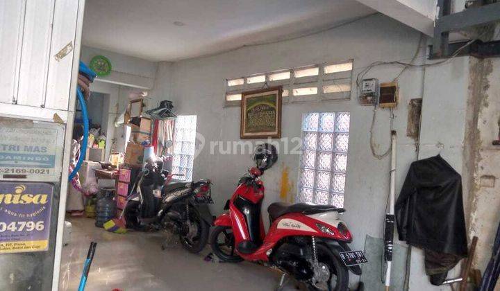 Kost Jln Krt Rajiman Murah dpt Parkir Sepeda Motor hanya Rp.500.000,-. 2