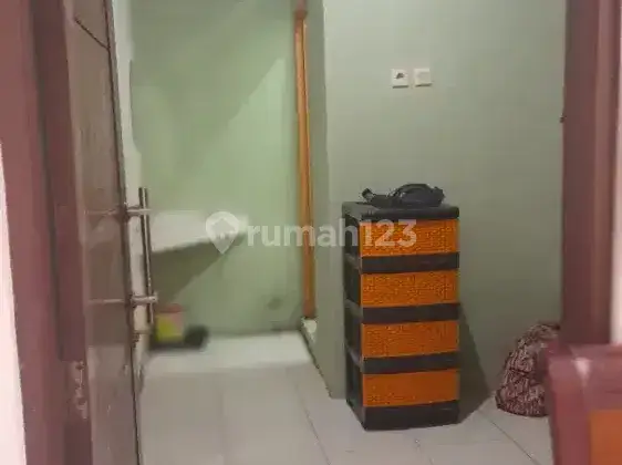 Di sewakan kost putri 2