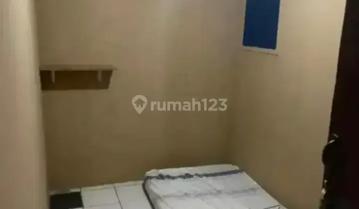 Kost Karyawati Dekat Mal Ciputra Royal Taruma Central Park 1