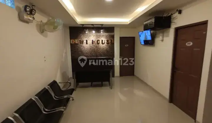 Dewi House 1, Kos Exclusive di Pusat KOTA BEKASI, dekat stasiun Bekasi 2