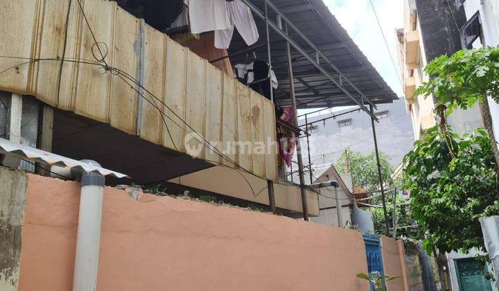 Kost Apyang Taman Sari Jakarta Barat 1