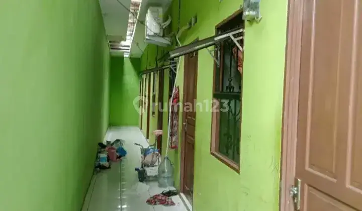 Di sewakan kost2an dan warung, lengkap kamar mandi, dapur, listrik tok 2