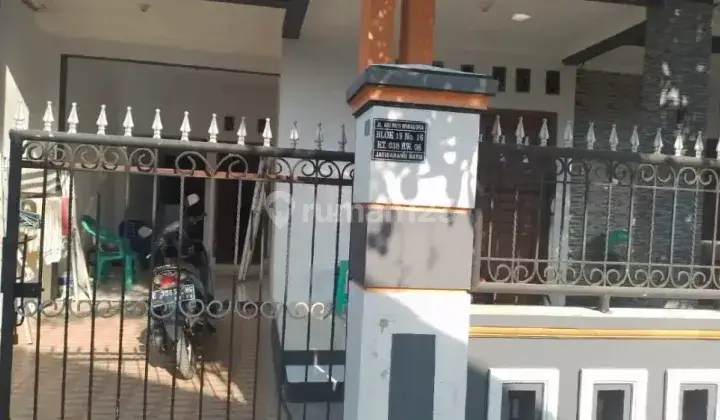 Kost Ibu Kurniawati 2