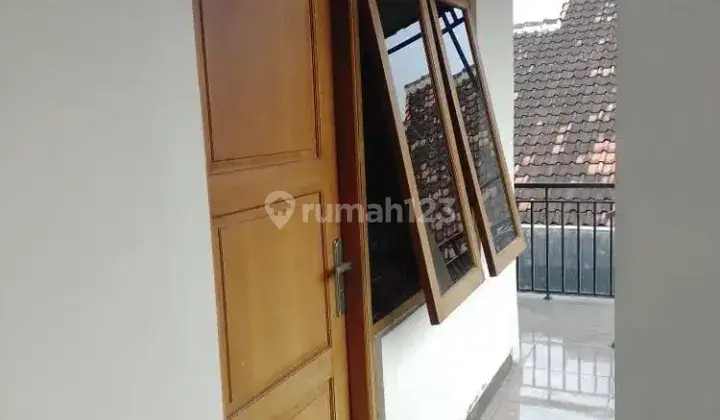 Kost Putri Exclusive Falisha Pogung dekat UGM 1