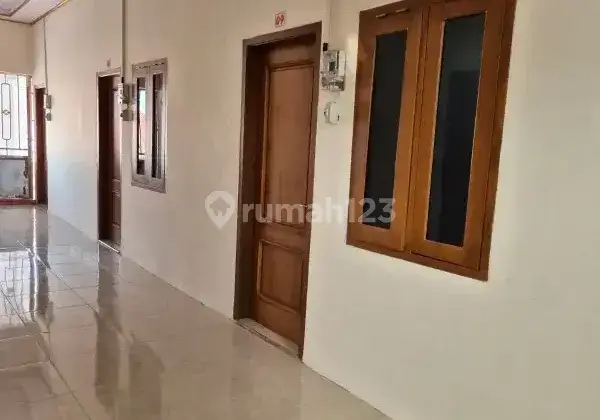 Kost Putri  Dewi Sekartaji , Guwosari, Jebres, Surakarta (Solo)