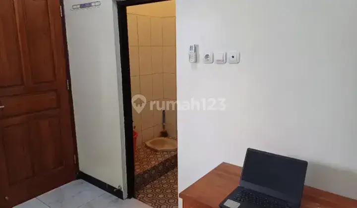 Kos kamar mandi dalam di area Undip Tembalang 2