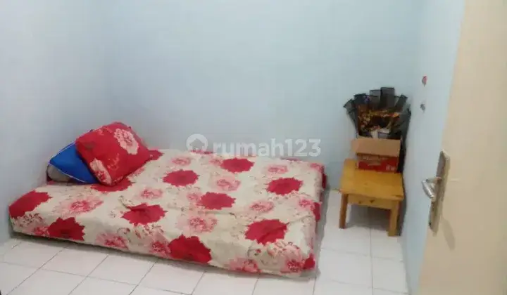 KOST PUTRI GRAHA LESTARI 1