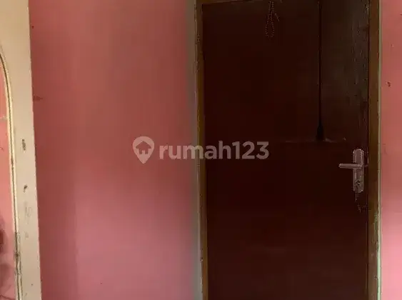 Disewakan KAMAR KOS KHUSUS *WANITA* 1