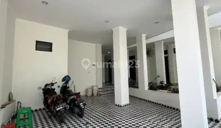 Kost putri eksklusif jln tatasurya unisma,UB,UIN,UMM, dinoyo Malang