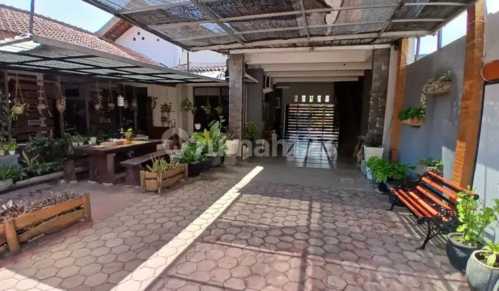 Monthly Rent for Employees / Male Only 2