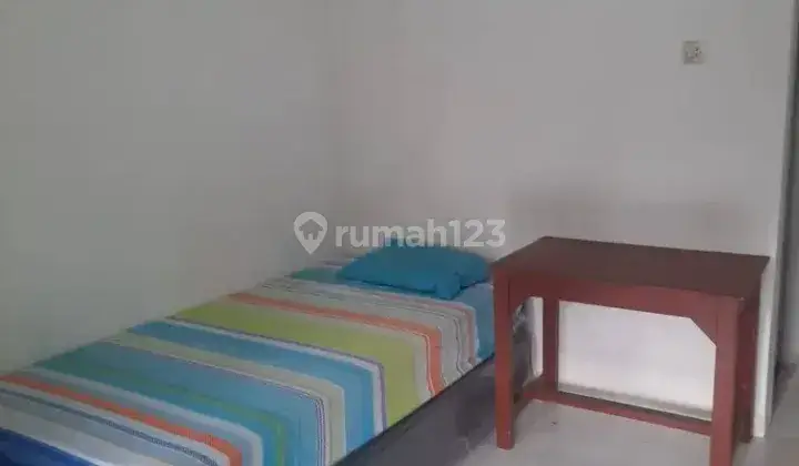 KOS MARGONDA DEPOK (Rp.600rb), Kamar Mandi Dalam