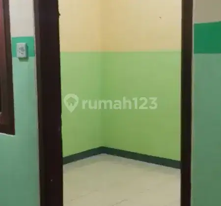 Kost Masangan Wetan, kamar mandi, dapur dalam 2