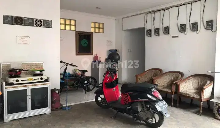 Kost bulanan karyawan/karyawati di tengah kota dan bebas banjir 1