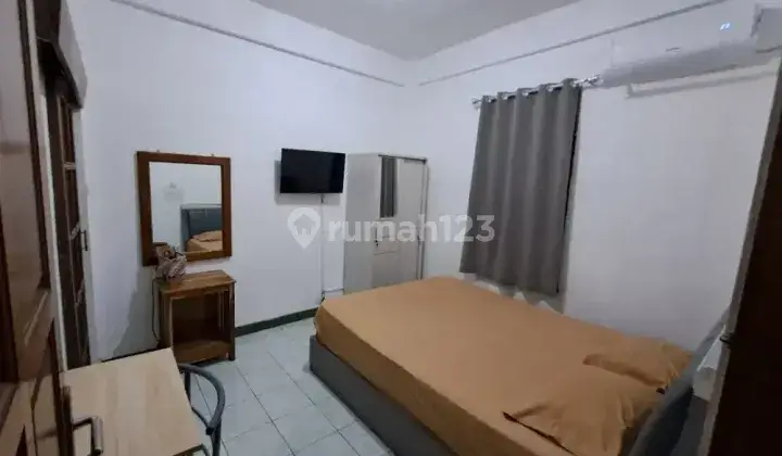 Kost Ndalem Ijo 2