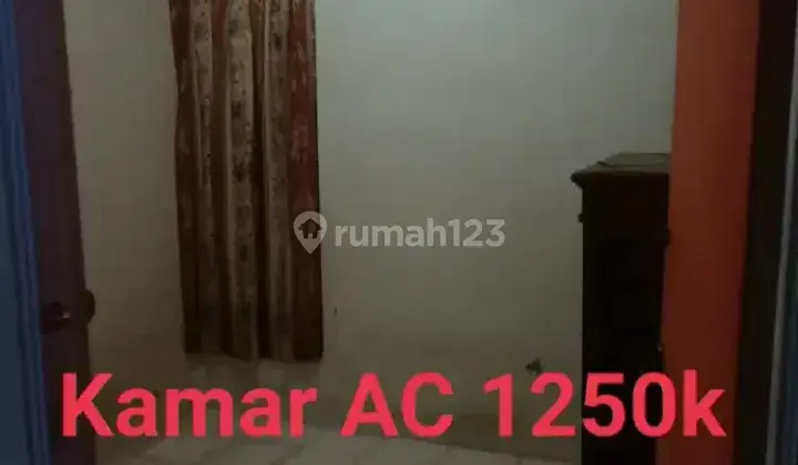 Kost UNGU MURMER 650rb di Utankayu & 750rb kmr mandi dlm d Cempaka pth 1