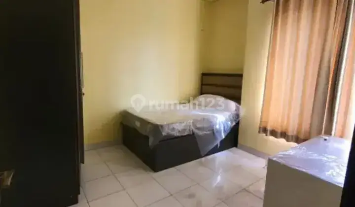 Kost Lengkong Gudang 1