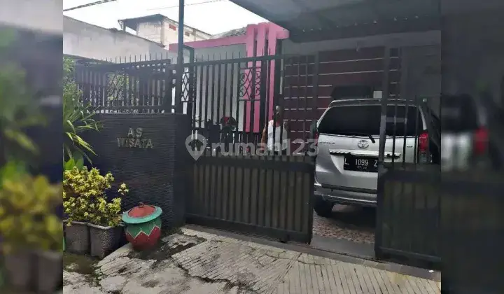 KOS PUTRI MAHASISWA KARYAWATI PUSAT KOTA SURABAYA 1