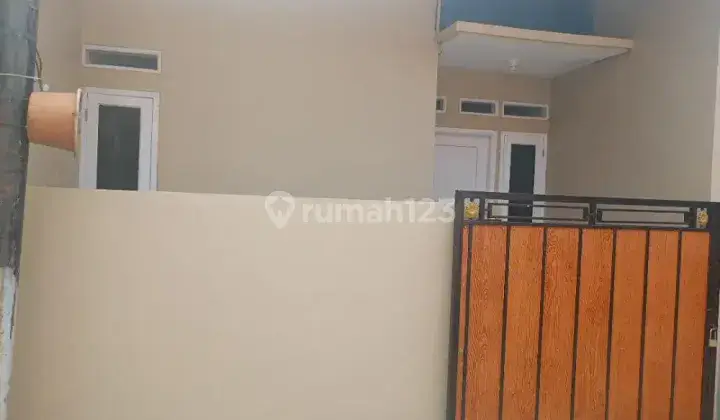 Di kontrakan 1 rumah 2kmr 2