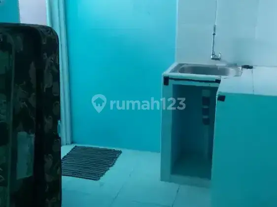 KOST PUTRI/KAMAR MANDI DALAM/KOS KARYAWATI/HOME STAY/QUEST HOUSE 2