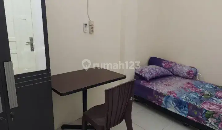 Kost Putra free wifi di jln raya mulyosari 1