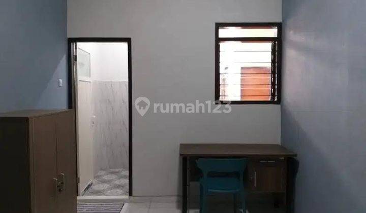 Kost Pria Premium Tengah Kota Surabaya 1