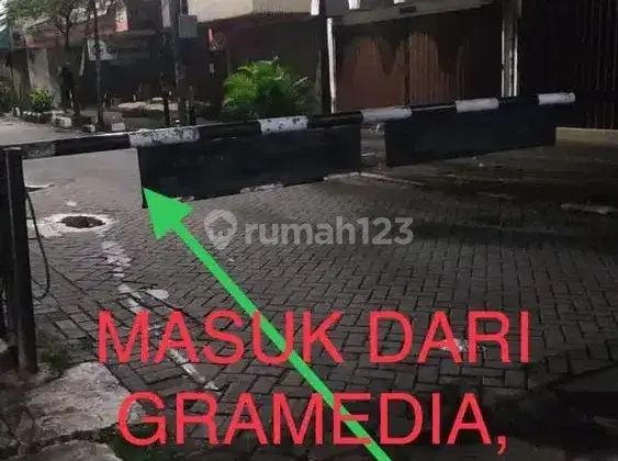 Sewa penginapan murah harian di Kartini Pasar Baru 1