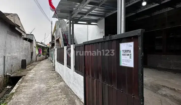 DISEWAKAN Kostan Kost Kosan / Kamar Dekat PNJ, RS UI, Vokasi UI Murah 1