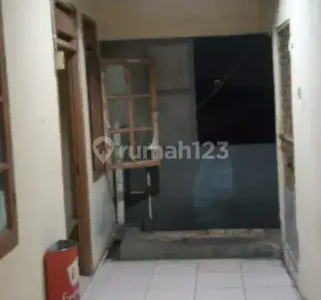 Kontrakan/Kost kostan murah bebas 24 jam 2