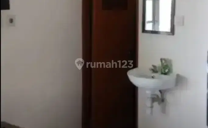 Kost Putri Kayoman 1