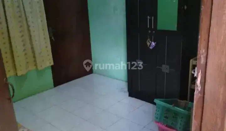 KOST STRATEGIS 5 MENIT KE BANDARA HALIM 2