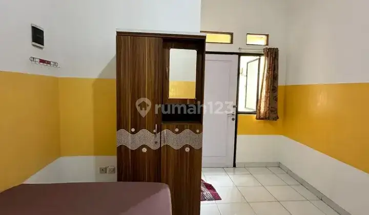 Kost Nyaman, bebas banjir dan Strategis di Bekasi Kamar mandi dalam 2