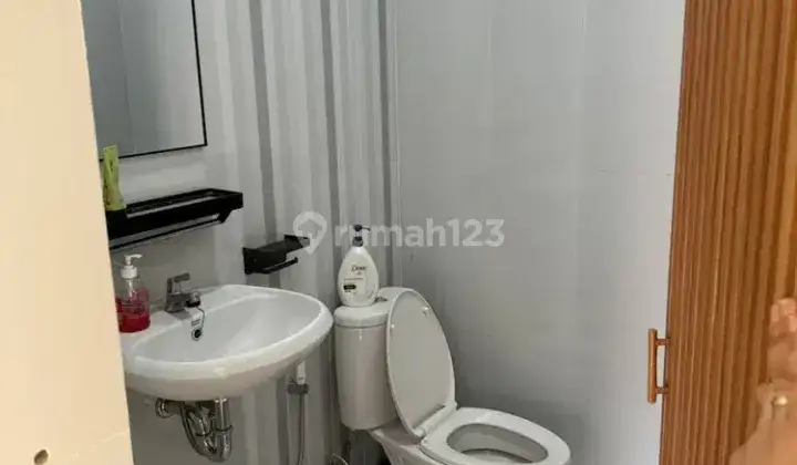 Kost Exclusive Karyawati dibelakang Citos 2