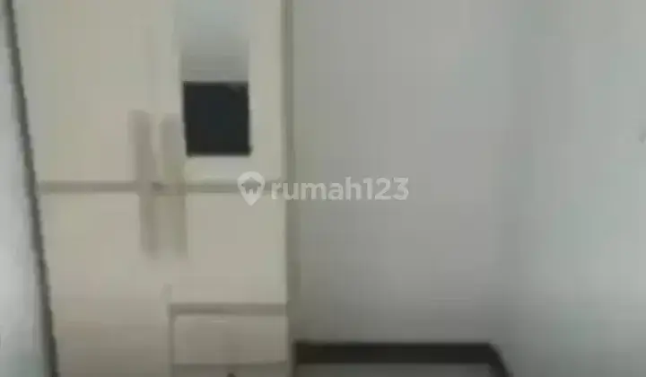 Kamar Kos Dekat Stasiun Tebet 2