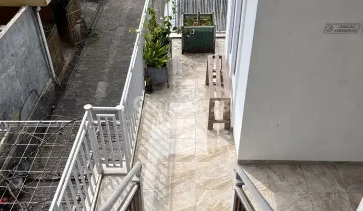 Kost dekat Balai Kota Among Tani Batu - Kamar Mandi Dalam 1